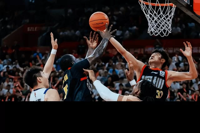同样是2：1无缘总决赛深圳却昂首退场，北京为何成为口诛笔伐对象_北汽_球员_广厦